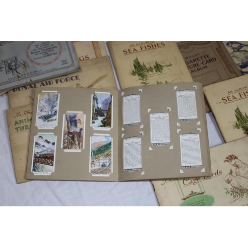 292 - LARGE QUANTITY OF VINTAGE CIGARETTE CARDS