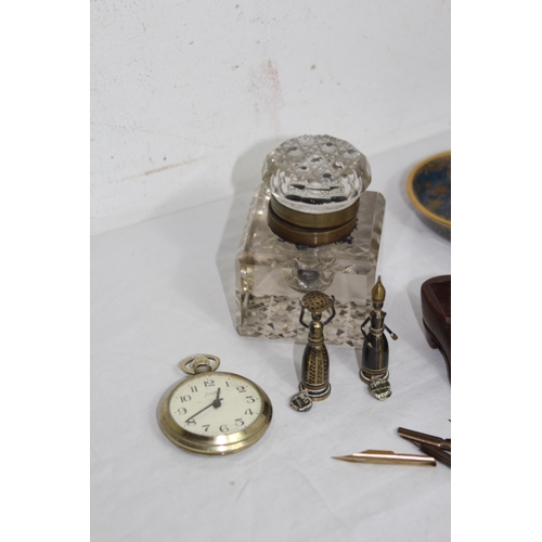 298 - SELECTION OF DESK TOP ITEMS TO INCLUDE PENS, INKWELLS, BOXES, A POCKET WATCH AND A CHEST PIECE