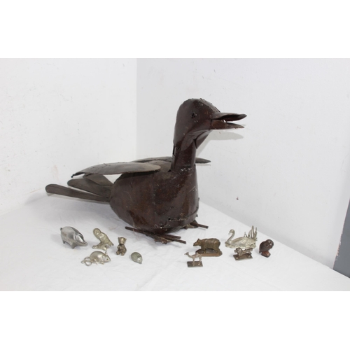 429 - SCULPTURE OF A LARGE METAL DUCK AND A QUANTITY OF METAL ANIMALS VARIETY OF METALS AND CREATURES
40 X... 