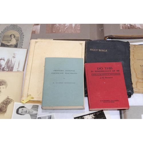 505 - LARGE QUANTITY OF EPHEMERA