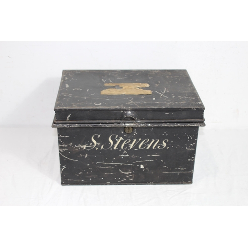 516 - TWO VINTAGE DEED BOXES 
26 X 37 X 20CM