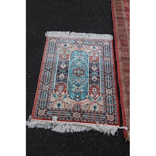 177 - QUANTITY OF SMALL RUGS  x4
205 X 69CM