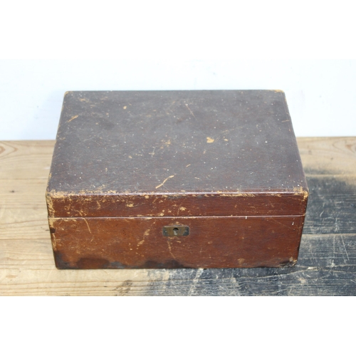 565 - 2 X ANTIQUE BOXES 
38 X 26 X 18CM