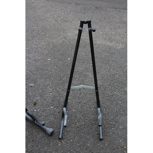 675 - 3 X GUITAR STANDS - ONE A/F
80CM