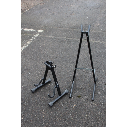 675 - 3 X GUITAR STANDS - ONE A/F
80CM