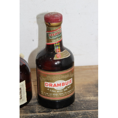 688 - BOTTLE OF GRAND MARNIER - 50CL AND BOTTLE OF DRAMBUIE - 37.5CL