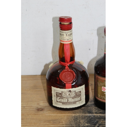 688 - BOTTLE OF GRAND MARNIER - 50CL AND BOTTLE OF DRAMBUIE - 37.5CL