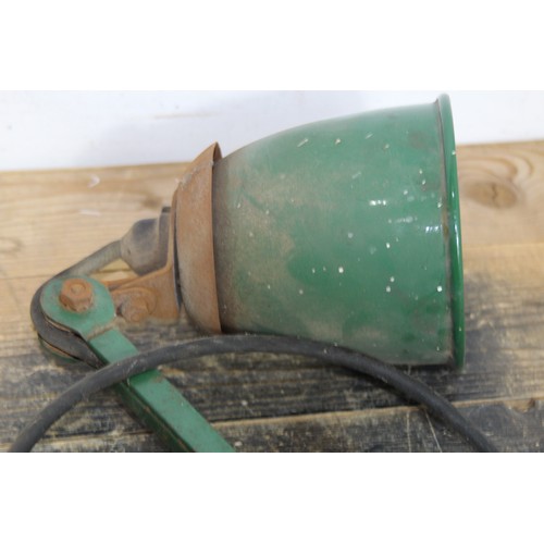 200 - VINTAGE INDUSTRIAL GREEN LAMP
70CM