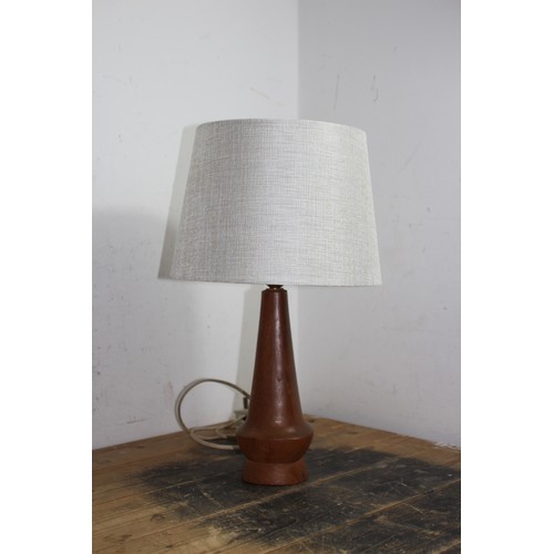 191 - RETRO TEAK  LAMP
42CM