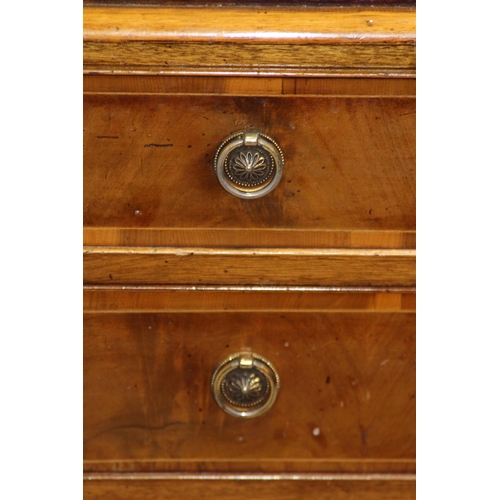 18 - REPRODUCTION  2/3 CHEST OF DRAWERS 
78 X 42 X 76CM