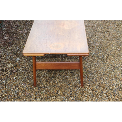 29 - DANISH TRIOH EXTENDING COFFEE /DINING TABLE 
149 X 54 X 53CM 91CM OPEN