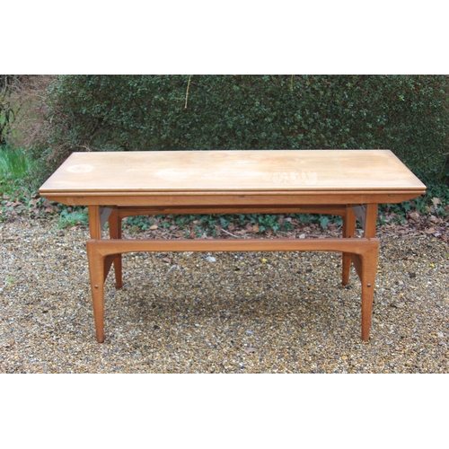 29 - DANISH TRIOH EXTENDING COFFEE /DINING TABLE 
149 X 54 X 53CM 91CM OPEN