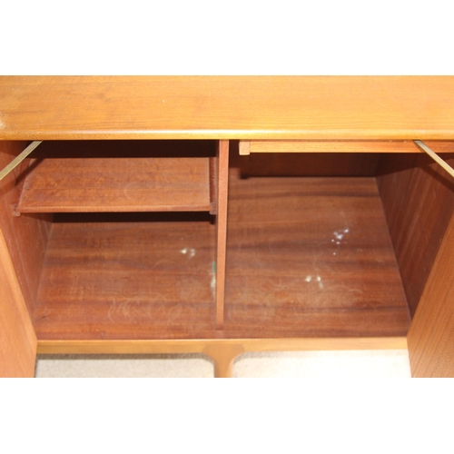 31 - RETRO McINTOSH SIDEBOARD 
214 X 49 X 77CM