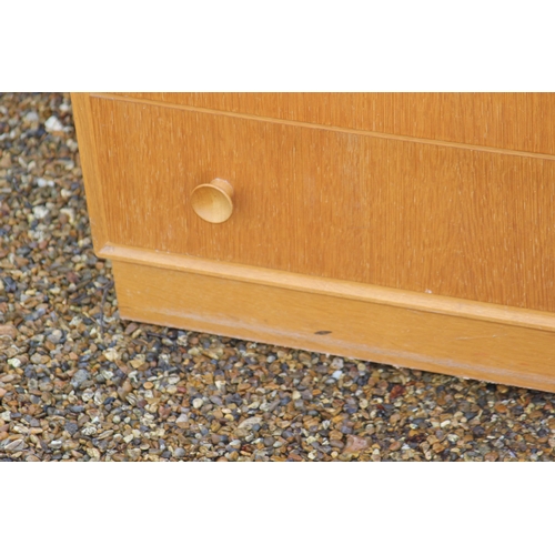 37 - MEREDEW CHEST OF DRAWERS 
76 X 49 X 90CM