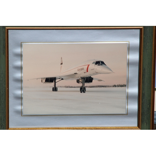 159 - 8 X MIXED LOT OF FRAMED CONCORDE PHOTOS AND SIGNED PRINTS
56 X 55CM