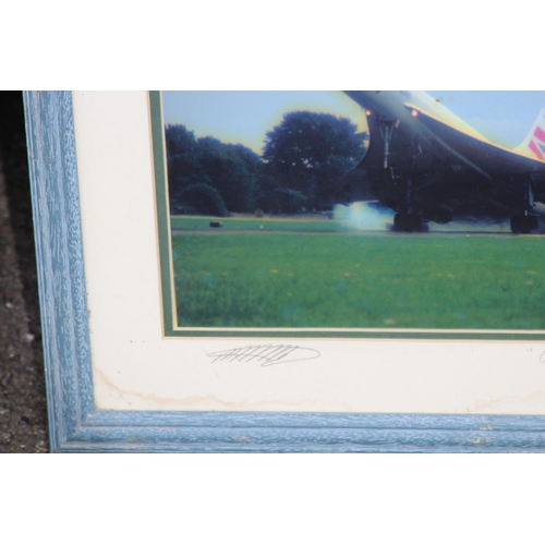159 - 8 X MIXED LOT OF FRAMED CONCORDE PHOTOS AND SIGNED PRINTS
56 X 55CM