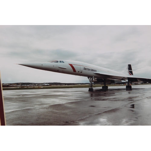 159 - 8 X MIXED LOT OF FRAMED CONCORDE PHOTOS AND SIGNED PRINTS
56 X 55CM
