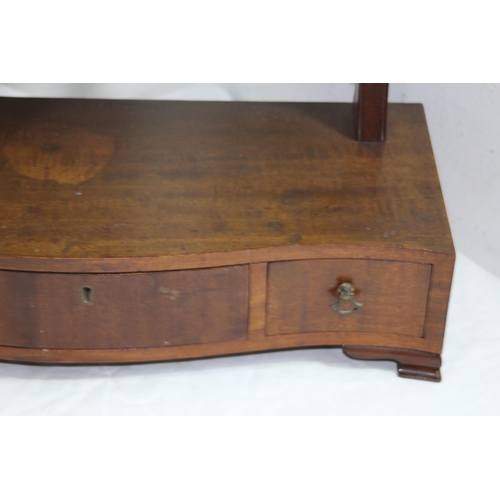 160 - ANTIQUE DRESS MIRROR
47 X 14 X 64CM