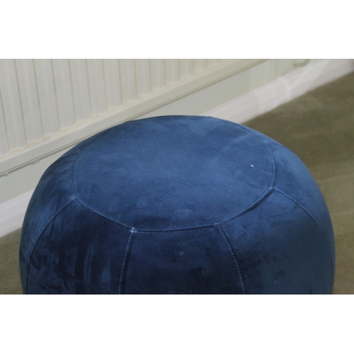 15 - MODERN DUNLEM FOOTSTOOL
56 X 42CM