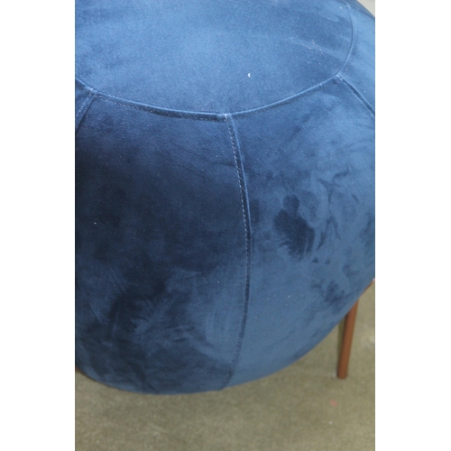 15 - MODERN DUNLEM FOOTSTOOL
56 X 42CM