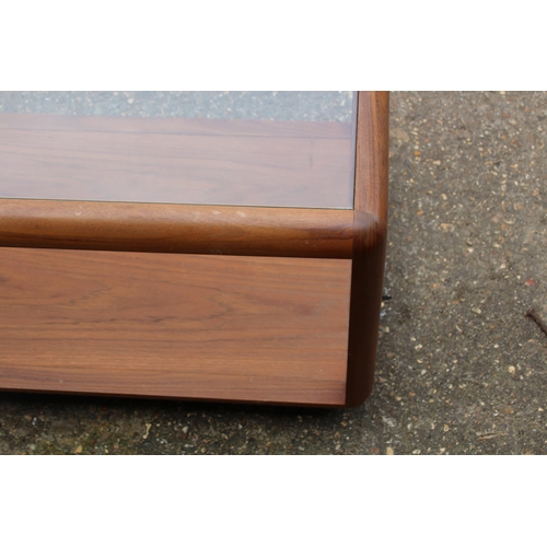 62 - RETRO G PLAN TEAK AND GLASS COFFEE TABLE
110 X 52 X 47CM