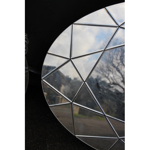 111 - 2 X MODERN MIRRORS
109 X 79CM