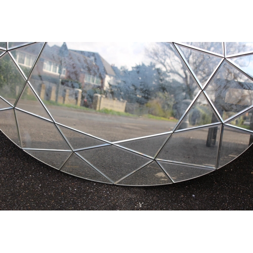 111 - 2 X MODERN MIRRORS
109 X 79CM