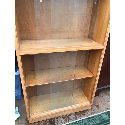 84 - RETRO MORRIS OF GLASGOW DOUBLE GLASS FRONTED BOOKCASE
70 X 29 X 145CM