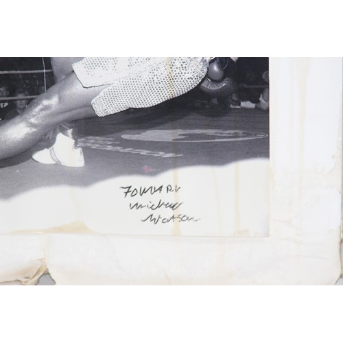 128 - BOXING PICTURE SIGHNED