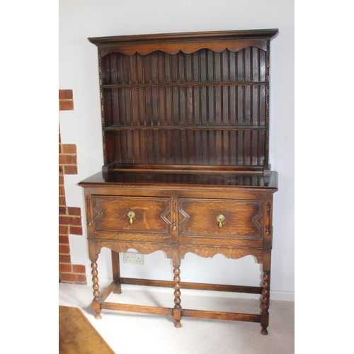 18 - VINTAGE OAK DRESSER
115 X 46 X 174CM