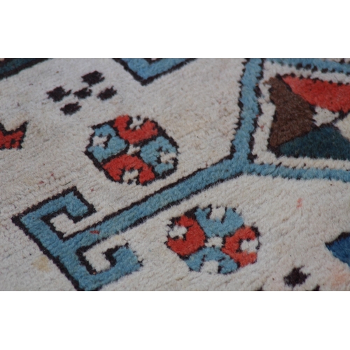 281 - VINTAGE EASTERN RUG
218 X 152CM