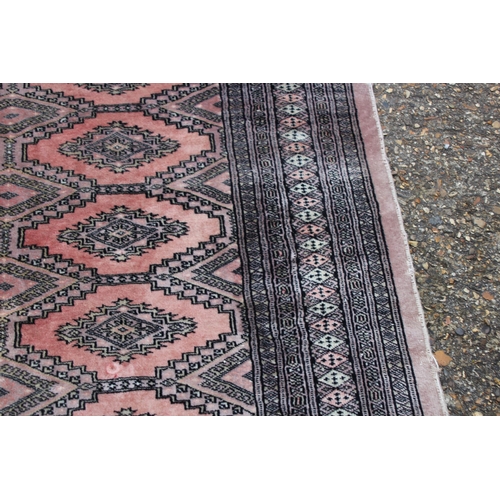 283 - VINTAGE EASTERN RUG SIGHNED
196 X 126CM