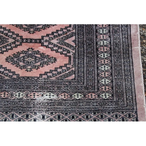 283 - VINTAGE EASTERN RUG SIGHNED
196 X 126CM