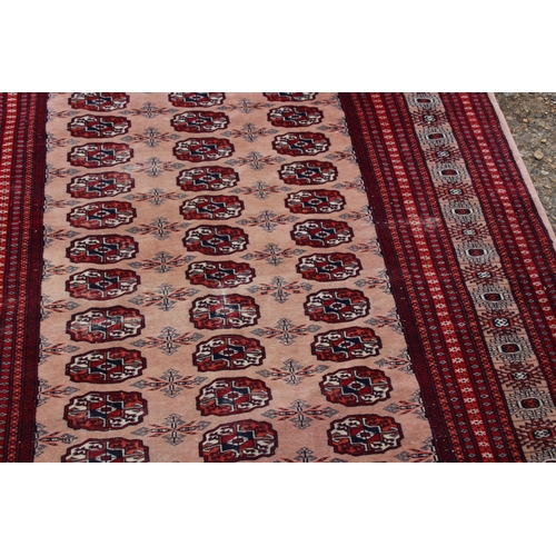 284 - VINTAGE EASTERN RUG
188 X 126CM