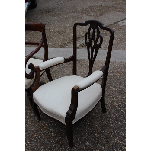 27 - 2 X VINTAGE CHAIRS 
60 X 57 X 88CM