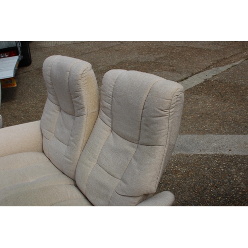 34 - EKORNES STRESSLESS CREAM FABRIC RECLINER SOFA AND CHAIR
155 X 75 X 77CM