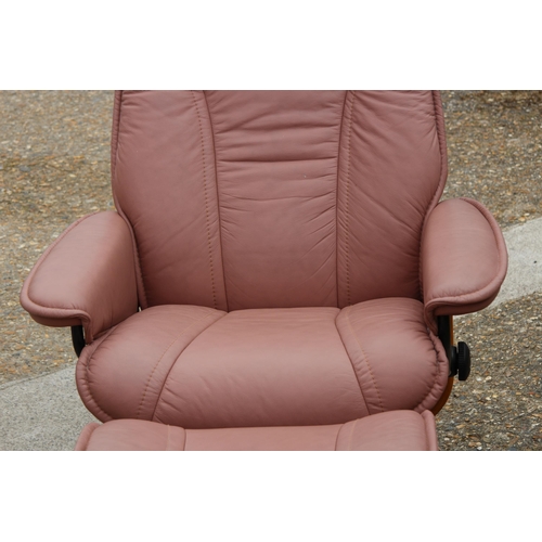 35 - EKORNES STRESSLESS PINK LEATHER RECLINER CHAIR AND STOOL
78 X 77 X 103CM