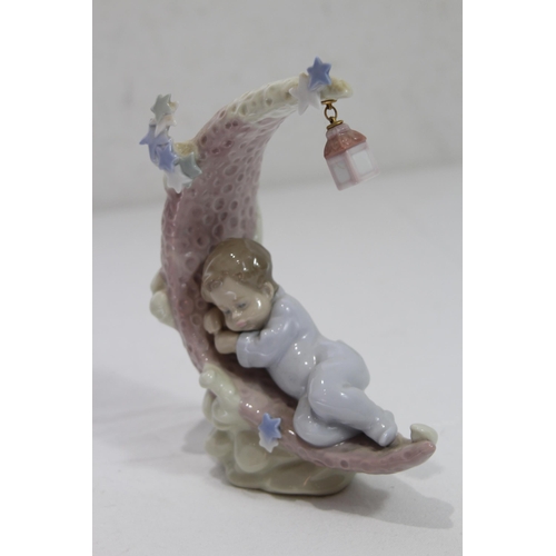 856 - LLADRO FIGURE OF A BOY ASLEEP ON THE MOON
18CM