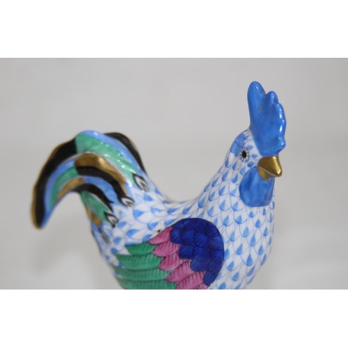 861 - HEREND CHICKEN FIGURE 
13.5 X 12CM