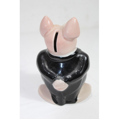 865 - 5 X WADE MONEY BOX PIGS