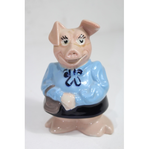 865 - 5 X WADE MONEY BOX PIGS