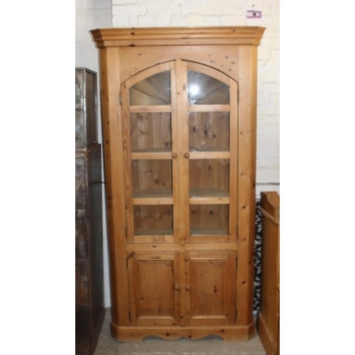 38 - TALL PINE DOMED BACK CORNER CUPBOARD
88 X 52 X 208CM