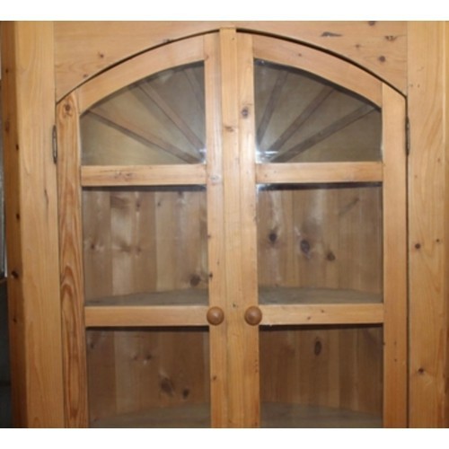 38 - TALL PINE DOMED BACK CORNER CUPBOARD
88 X 52 X 208CM