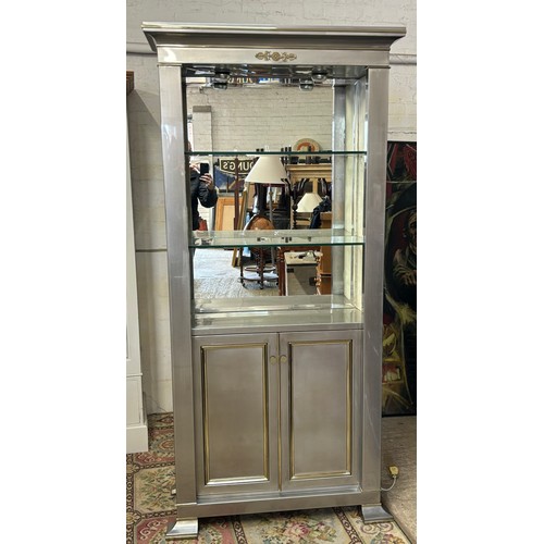 39 - BRUSHED ALUMINIUM DISPLAY CABINET 
94 X 40 X 197CM