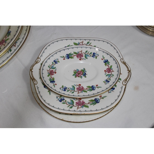 300 - LARGE QUANTITY OF AINSLEY CHINA DINNER SERVICE