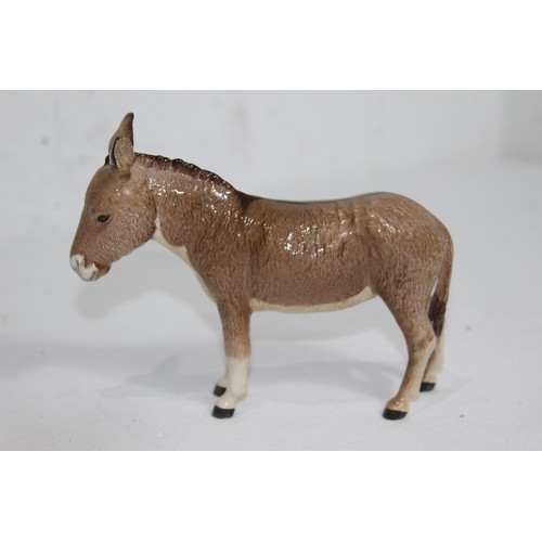 868 - 2 X BESWICK DONKEY FIGURES 
18 X 14CM