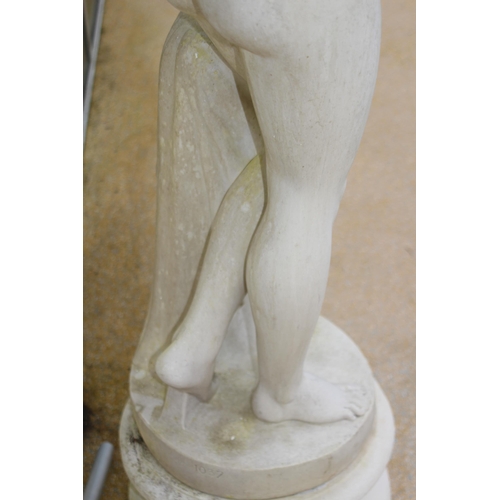 119 - 20TH CENTURY MARBLE COMPOSITION CLASSICAL NUDE STATUE 
150CM