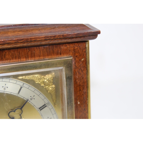 895 - 20TH CENTURY AN ELLIOTT CLOCK MANTLE CLOCK
22 X 23 X 14CM