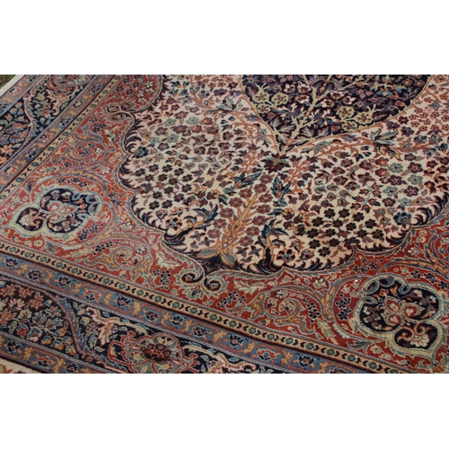 286 - VINTAGE EASTERN RUG
246 X 170CM