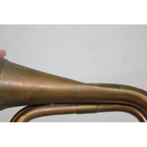 395 - VINTAGE HENRY POTTER AND CO LONDON BUGLE
28CM